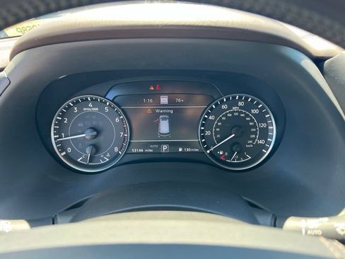 Used 2024 Nissan Armada Platinum AWD/4WD image 18