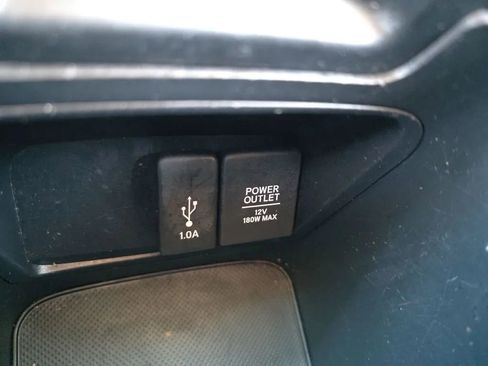 Used 2018 Honda CR-V LX image 33