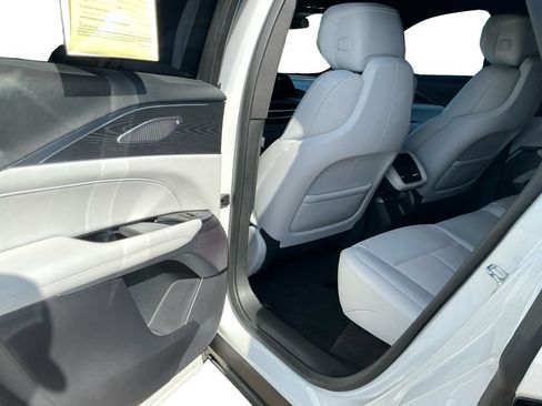 Used 2024 Cadillac Lyriq Luxury RWD image 22