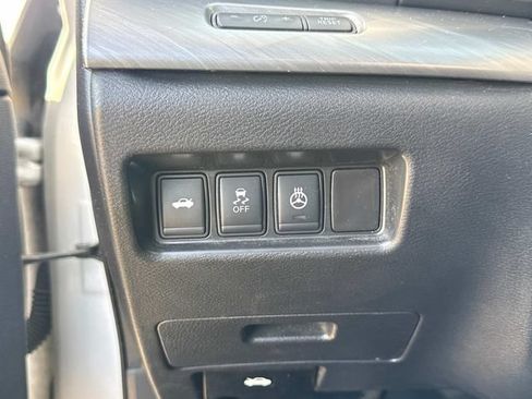 Used 2016 Nissan Maxima 3.5 SL FWD image 27