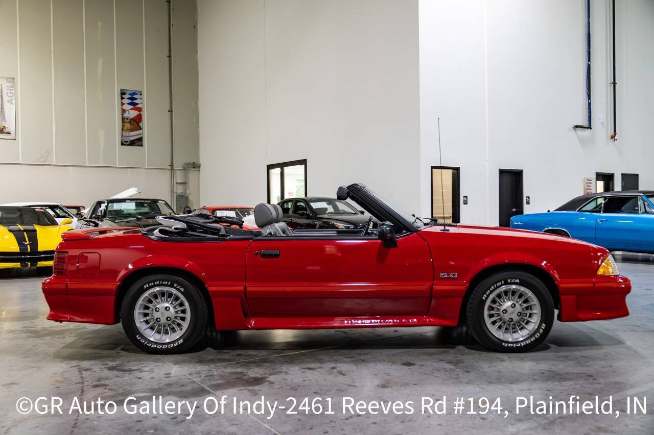 Used 1989 Ford Mustang GT RWD image 7