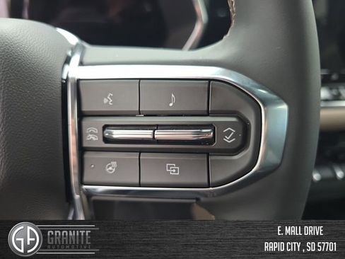 New 2026 GMC Canyon Denali w/ LPO, Denali Black Edition image 32