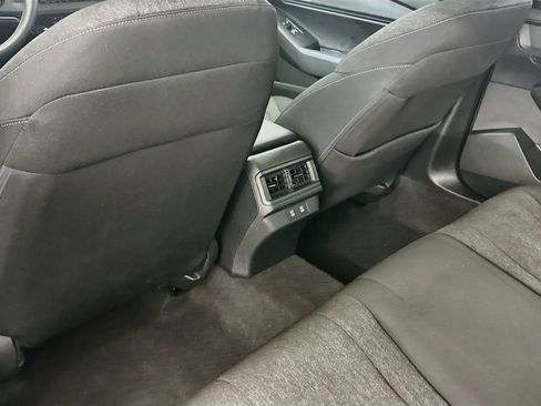 Used 2025 Honda Accord SE image 28