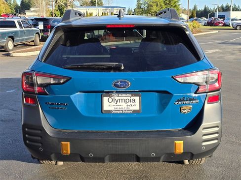 Used 2022 Subaru Outback Wilderness w/ Wilderness Package image 5