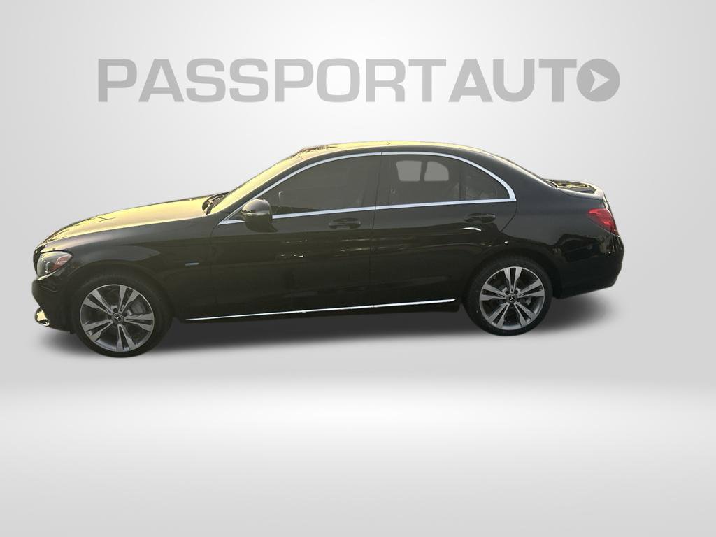 Used 2018 Mercedes-Benz C 350e Sedan image 2