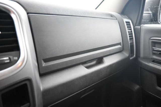 Used 2024 RAM 1500 Classic SLT AWD/4WD image 26