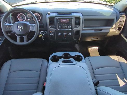 Used 2019 RAM 1500 Tradesman w/ Chrome Appearance Group image 15