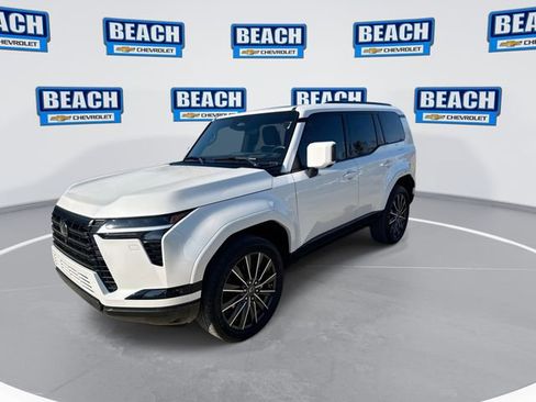 Used 2024 Lexus GX 550 AWD/4WD image 4