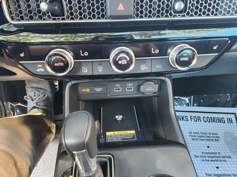 Used 2024 Honda Civic Sport Touring image 14