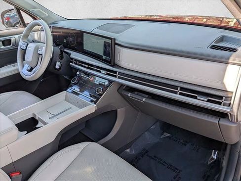 Used 2024 Hyundai Santa Fe Limited image 25