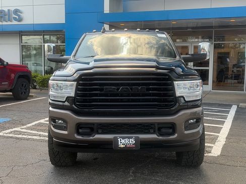 Used 2022 RAM 3500 Limited AWD/4WD image 2