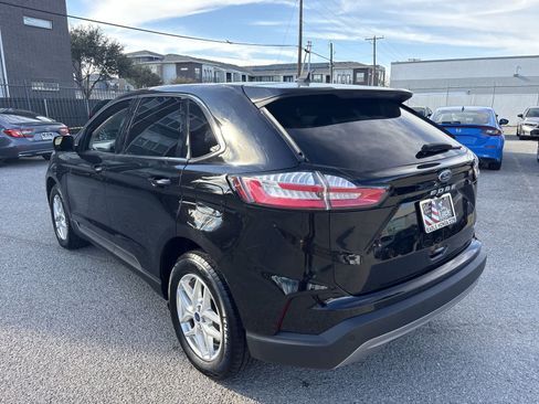 Used 2022 Ford Edge SEL image 4