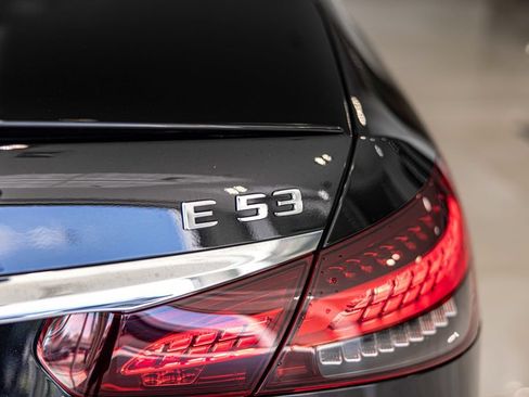 Used 2023 Mercedes-Benz E 53 AMG 4MATIC Sedan image 15