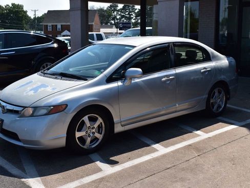 Used 2007 Honda Civic LX image 8
