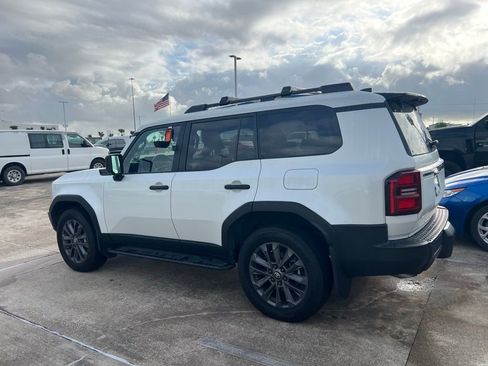 Used 2025 Toyota Land Cruiser w/ Premium Package AWD/4WD image 7