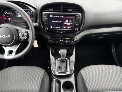 Certified 2022 Kia Soul LX image 19