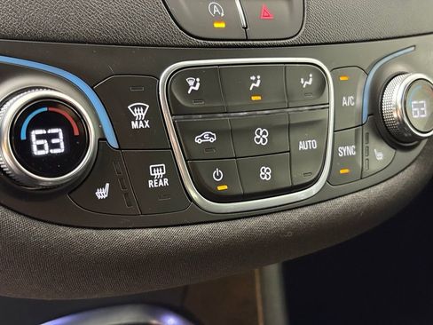 Used 2023 Chevrolet Malibu LT image 33