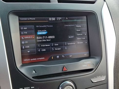 Used 2013 Ford Explorer XLT AWD/4WD image 25