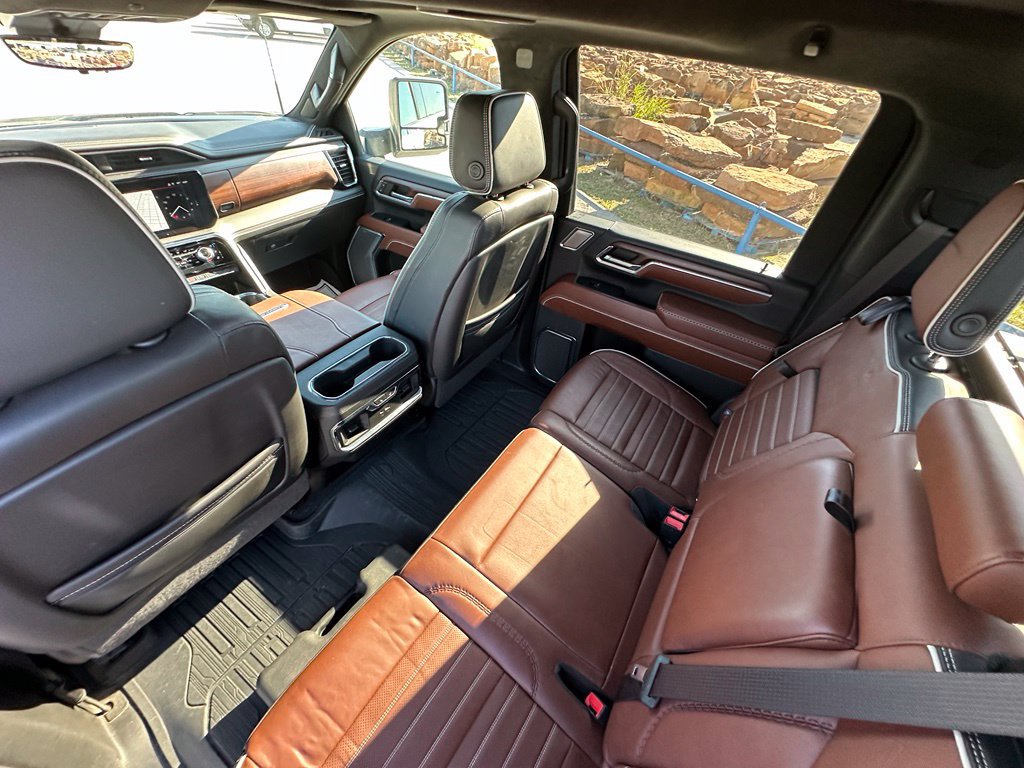Used 2024 GMC Sierra 2500 Denali Ultimate AWD/4WD image 36