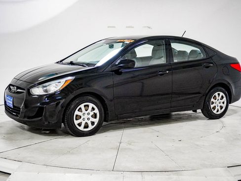 Used 2013 Hyundai Accent GLS image 4
