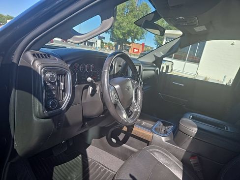 Used 2019 Chevrolet Silverado 1500 RST w/ All-Star Edition AWD/4WD image 11