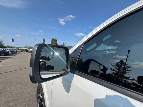Used 2022 RAM 1500 Limited AWD/4WD image 18