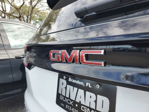 New 2026 GMC Acadia Elevation FWD image 7