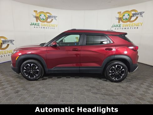 Used 2023 Chevrolet TrailBlazer LT w/ Convenience Package FWD image 6