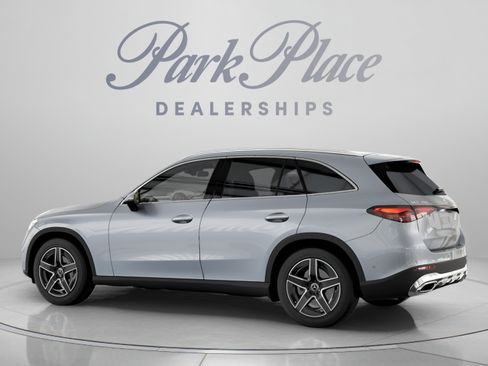 Used 2026 Mercedes-Benz GLC 300 image 11
