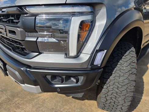 Certified 2025 Ford F150 Raptor AWD/4WD image 31