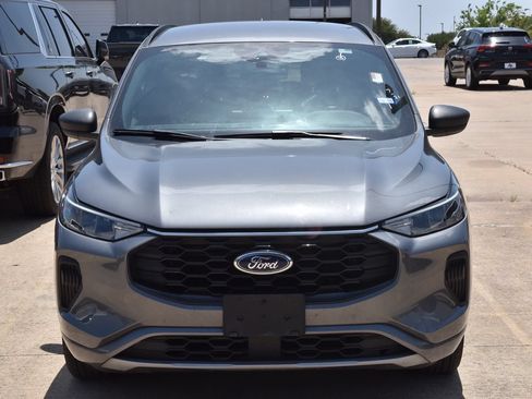 Certified 2024 Ford Escape ST-Line w/ Tech Pack #1 FWD image 3