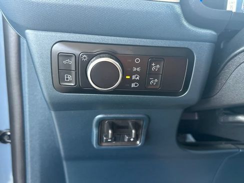 Used 2025 Ford Maverick Lariat w/ 4K Tow Package AWD/4WD image 28