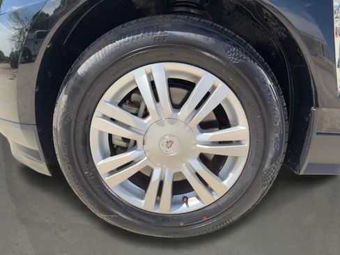 Used 2016 Cadillac SRX Luxury w/ Driver Awareness Package image 18