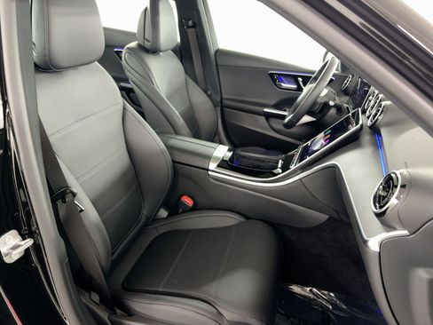 Certified 2025 Mercedes-Benz C 300 Sedan image 31
