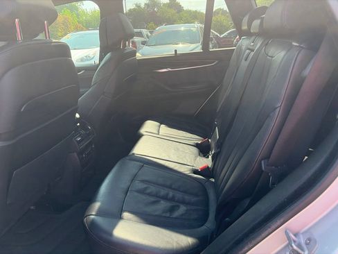 Used 2015 BMW X5 xDrive50i AWD/4WD image 16