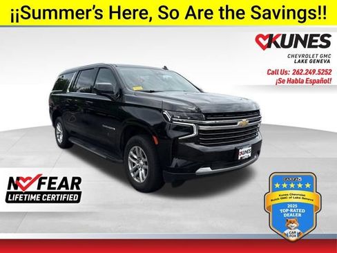 Used 2024 Chevrolet Suburban LT AWD/4WD image 1