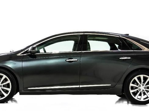 Used 2017 Cadillac XTS Luxury w/ Driver Awareness Package FWD image 6