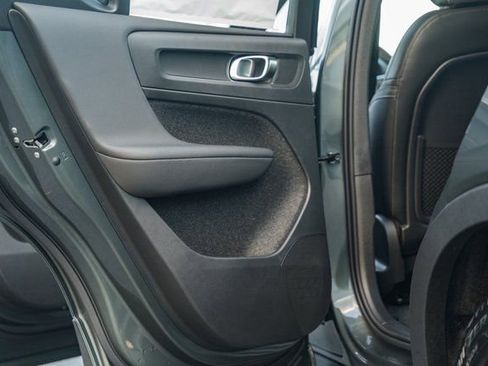 New 2026 Volvo XC40 B5 Ultra w/ Protection Package Premier image 37