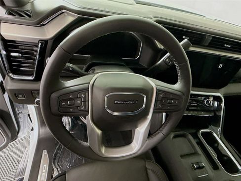 New 2026 GMC Sierra 3500 Denali w/ Denali Reserve Package image 6