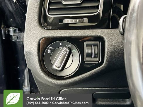 Used 2018 Volkswagen GTI S FWD image 19
