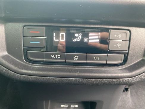 New 2026 Volkswagen Atlas SE image 55