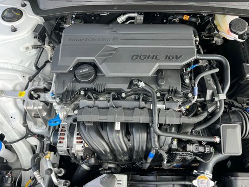 New 2026 Hyundai Elantra Sport FWD image 27
