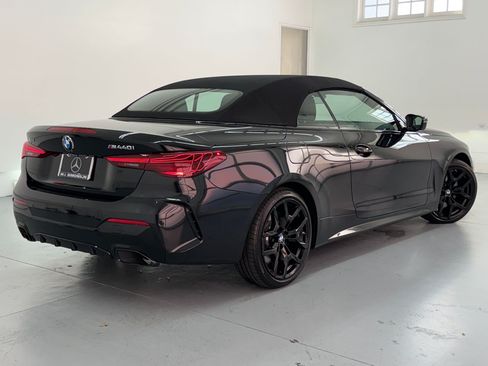 Used 2025 BMW 440i xDrive Convertible AWD/4WD image 23