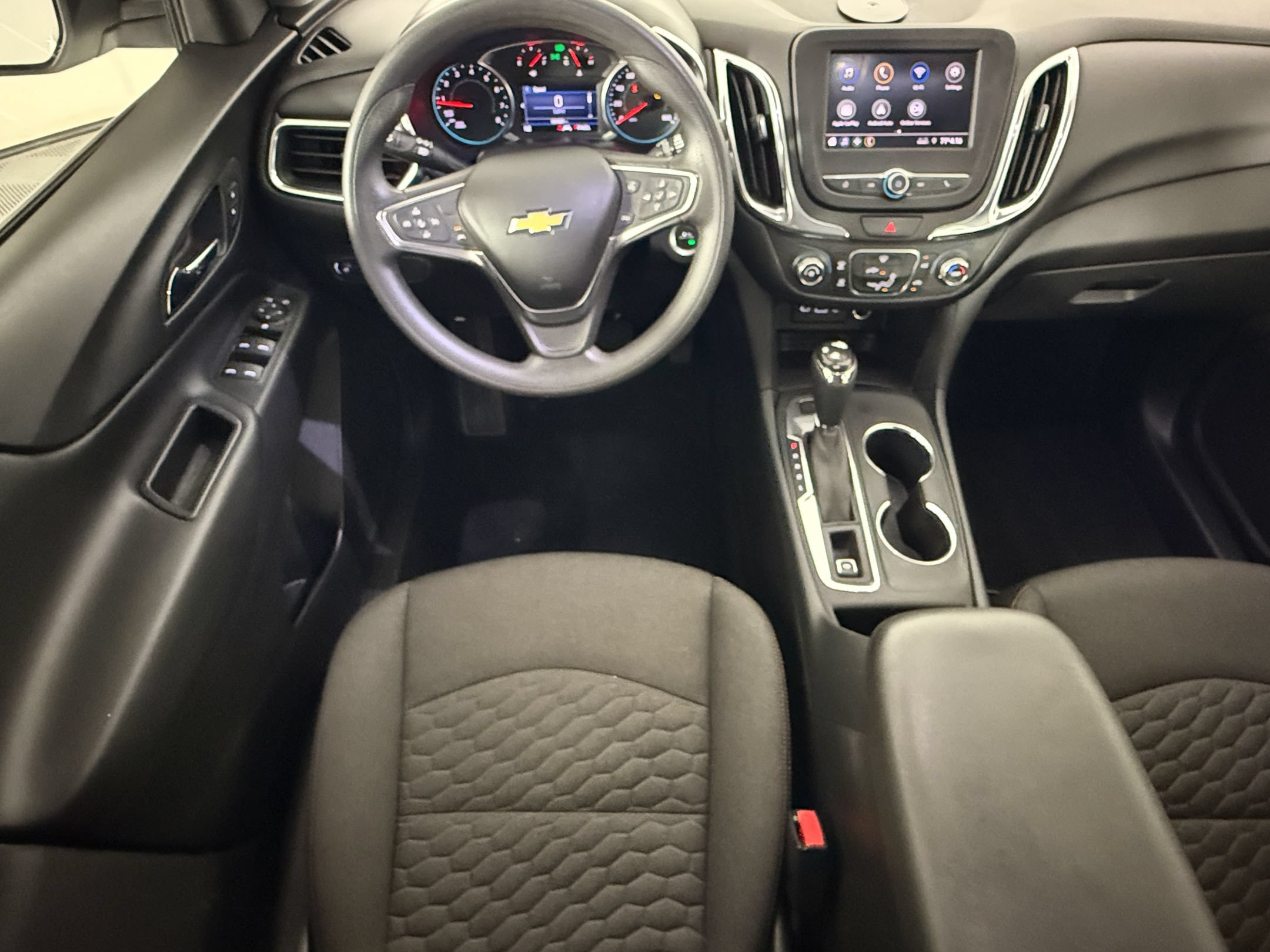 Used 2020 Chevrolet Equinox LT FWD image 26