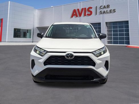 Used 2025 Toyota RAV4 LE FWD image 10