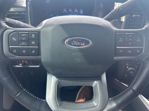 Used 2024 Ford F250 Lariat w/ Lariat Ultimate Package AWD/4WD image 13