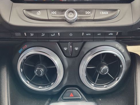 Used 2021 Chevrolet Camaro LT w/ RS Package image 21