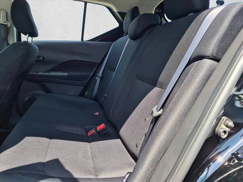 Used 2023 Nissan Kicks S FWD image 18