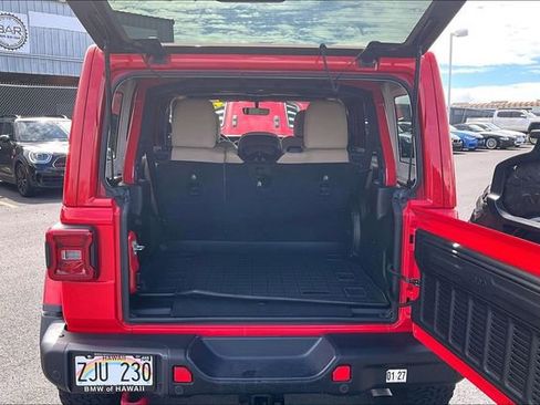 Used 2018 Jeep Wrangler Unlimited Rubicon image 34
