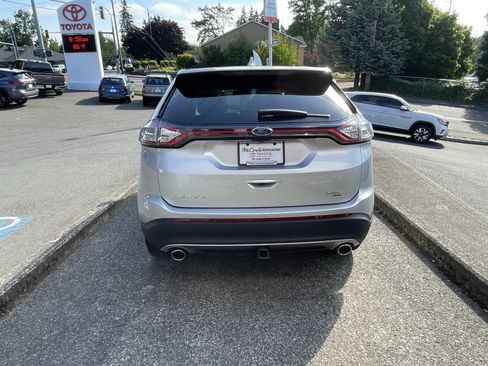 Used 2018 Ford Edge SEL w/ Equipment Group 201A AWD/4WD image 6